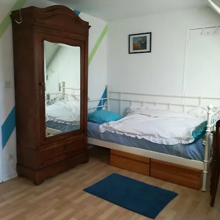 2 Chambres Calmes Privatunterkunft